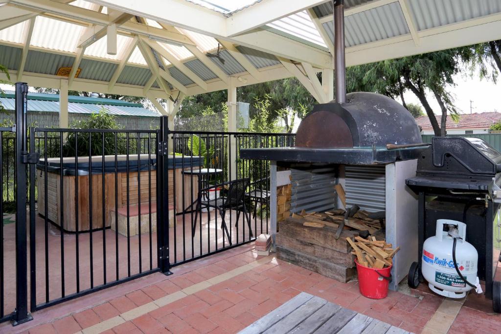 Busselton Guest House Buitenkant foto