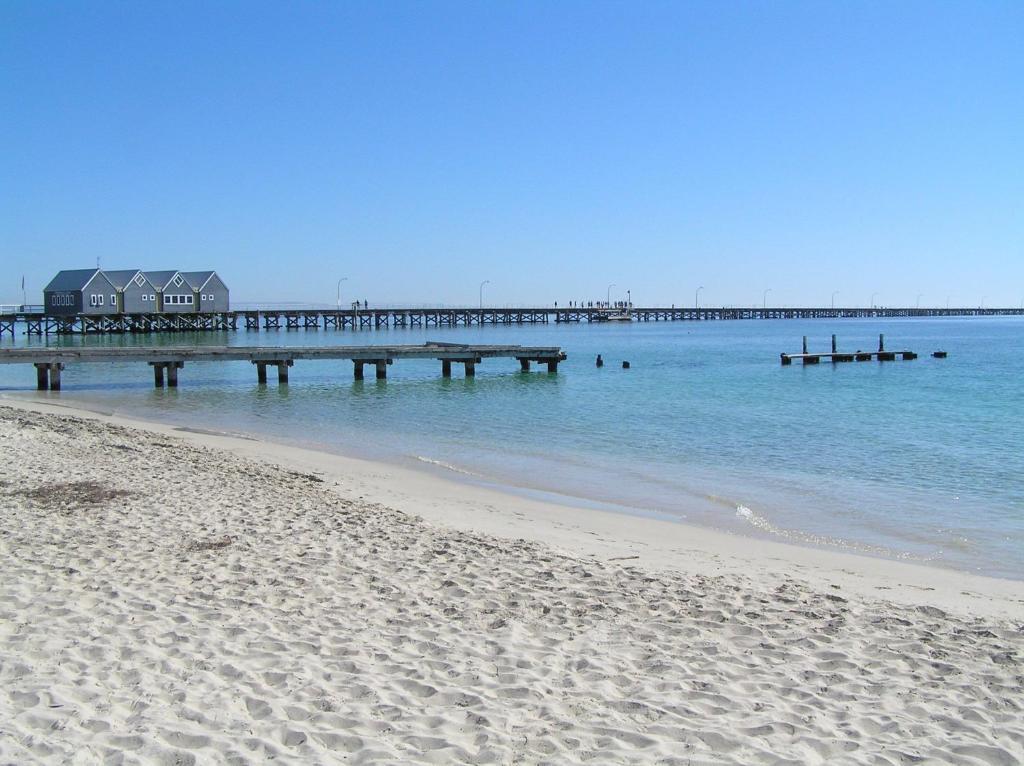 Busselton Guest House Buitenkant foto
